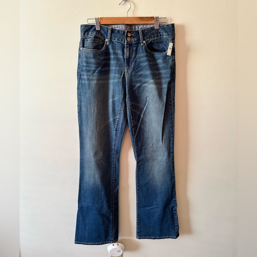 NWT GAP Perfect Boot Jeans